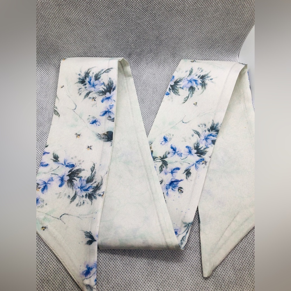 Floral Blue & White Scarf Tie